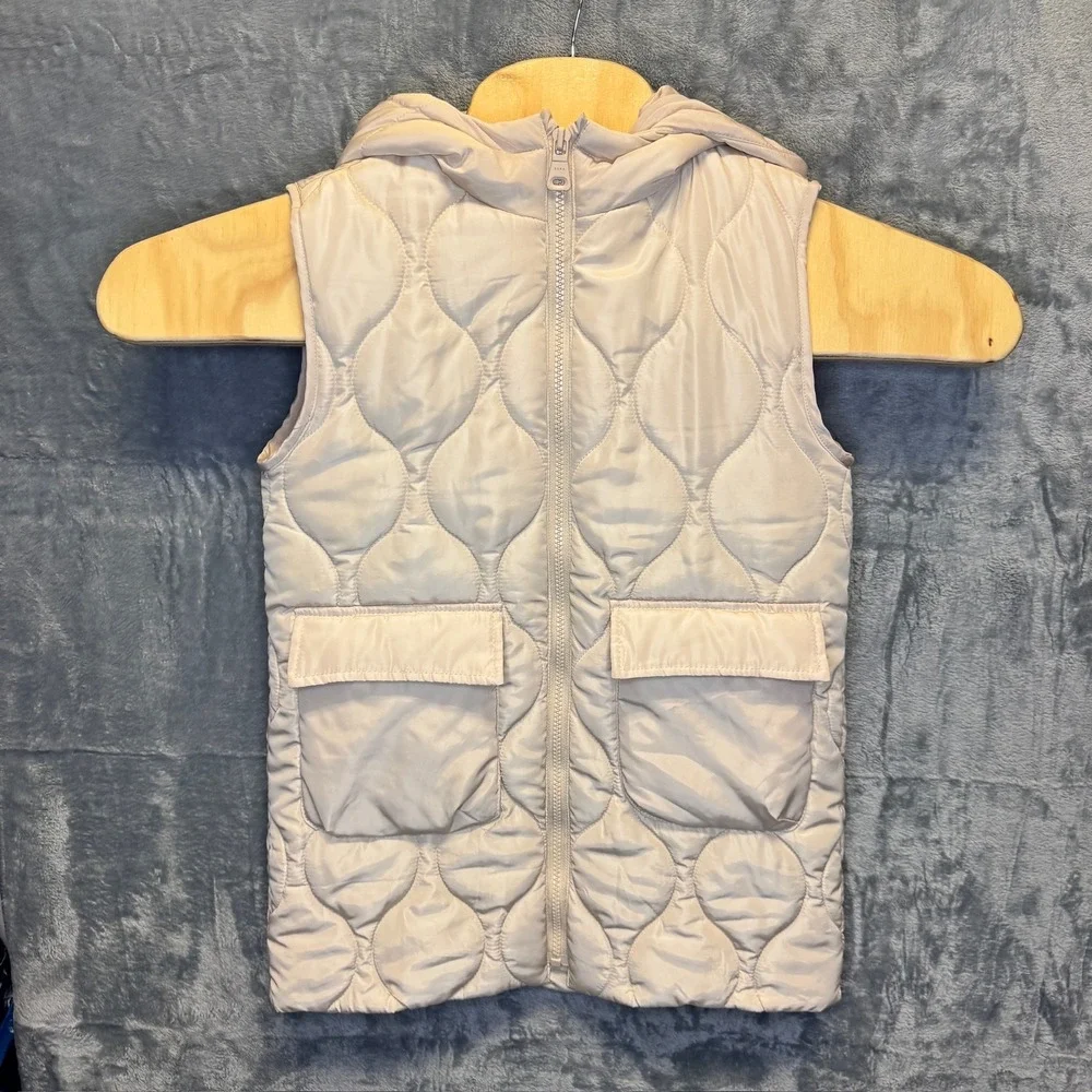2094 | Zara Kids Quilted Hooded Puffer Vest Cream Girls Size 8-9
